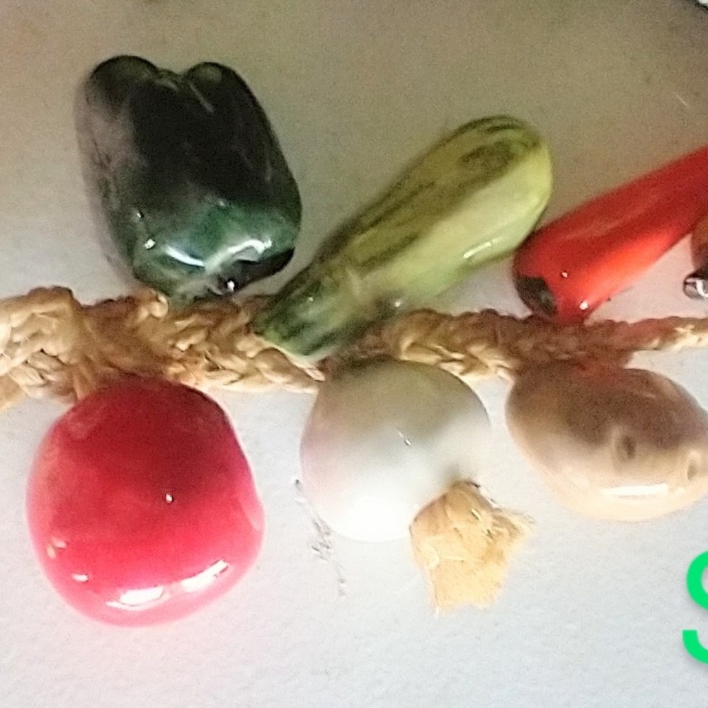Glass fruit